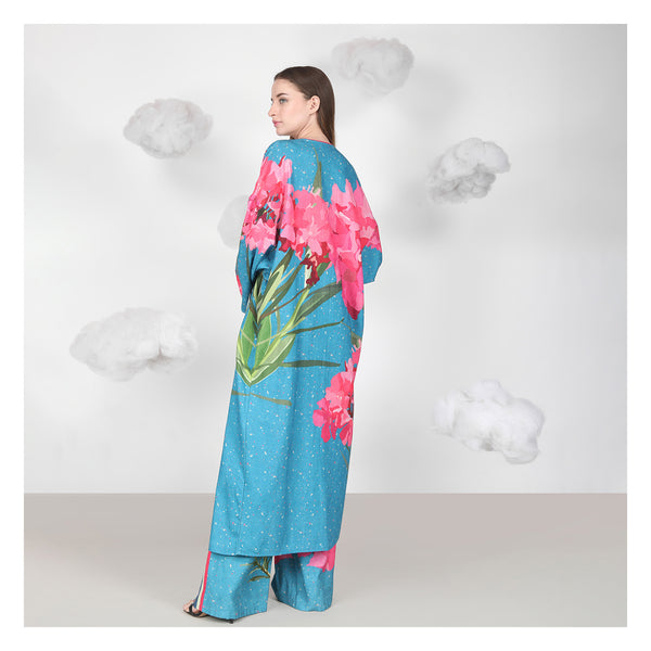 DEMELZA COVERUP