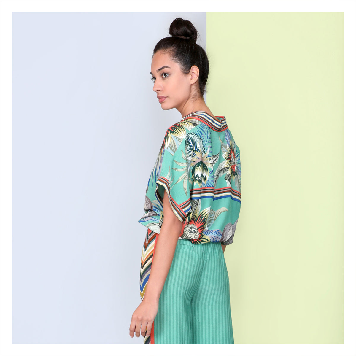 ADONIA TOP